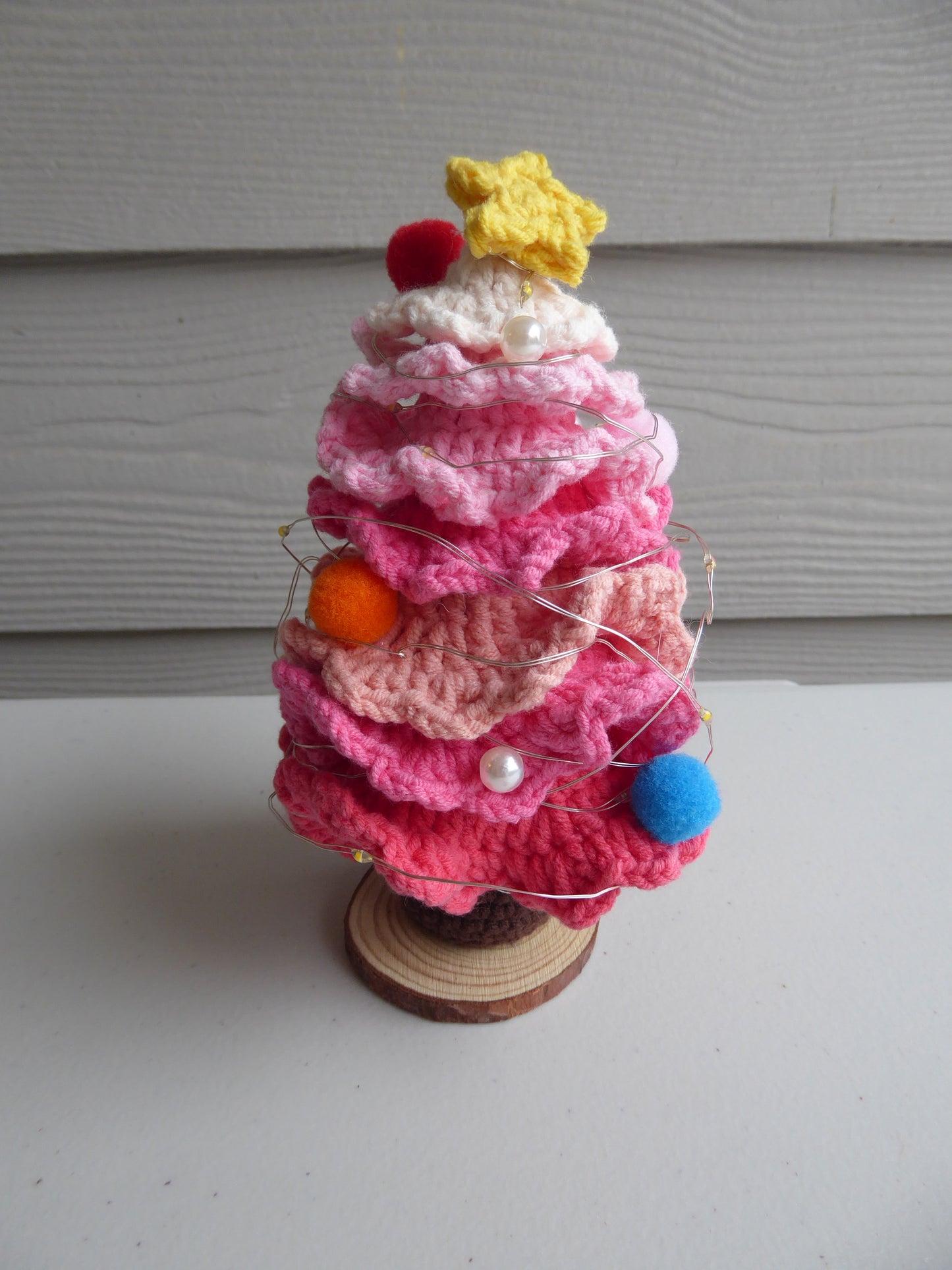 Crochet Handmade Christmas Tree Mini Light Night Lamp, Finished Product, Knitted Flower Holiday Home Decoration, love friend forever gift