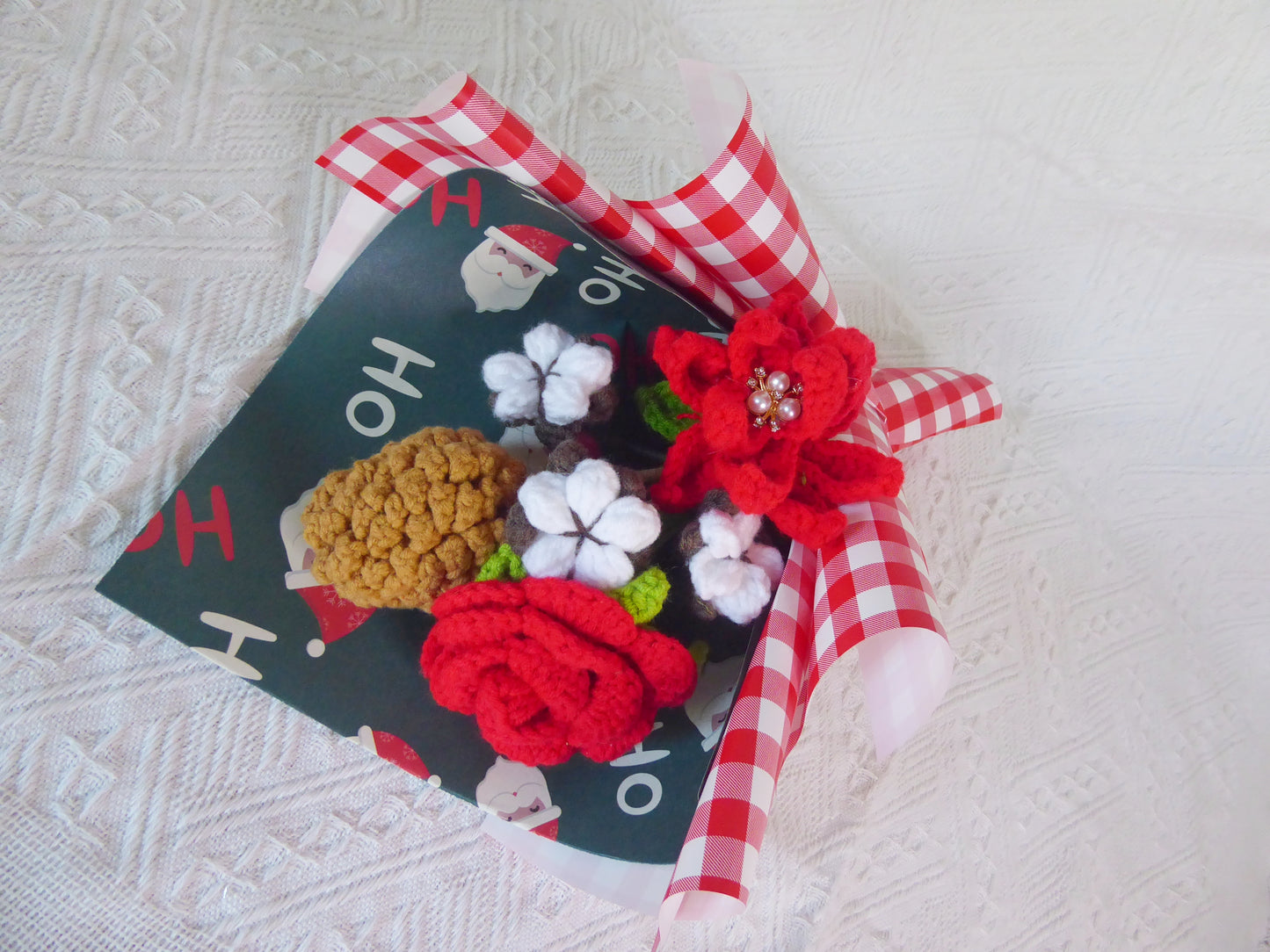 Crochet Flowers Bouquet Handmade, Finished Product, Santa Claus, Gifts for Anniversary, New Year,Birthday, Graduation, Girlfriend, Christmas Day, Holidays